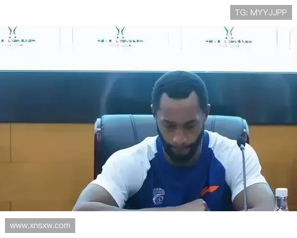 上海大胜山西 洛夫顿低迷其他球员表现突出 上海大胜山西 洛夫顿低迷其他球员表现突出